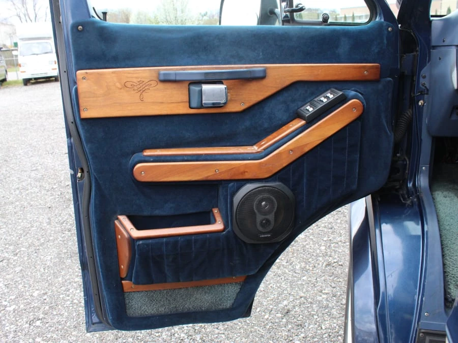 1994 Dodge Ram Van - Image 4 of 31
