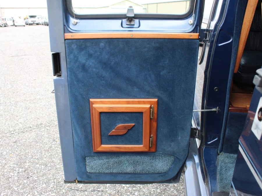 1994 Dodge Ram Van - Image 23 of 31