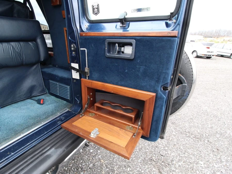 1994 Dodge Ram Van - Image 26 of 31