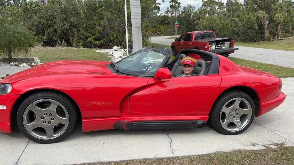 1994 Dodge Viper 1st Gen - Image 2 of 5