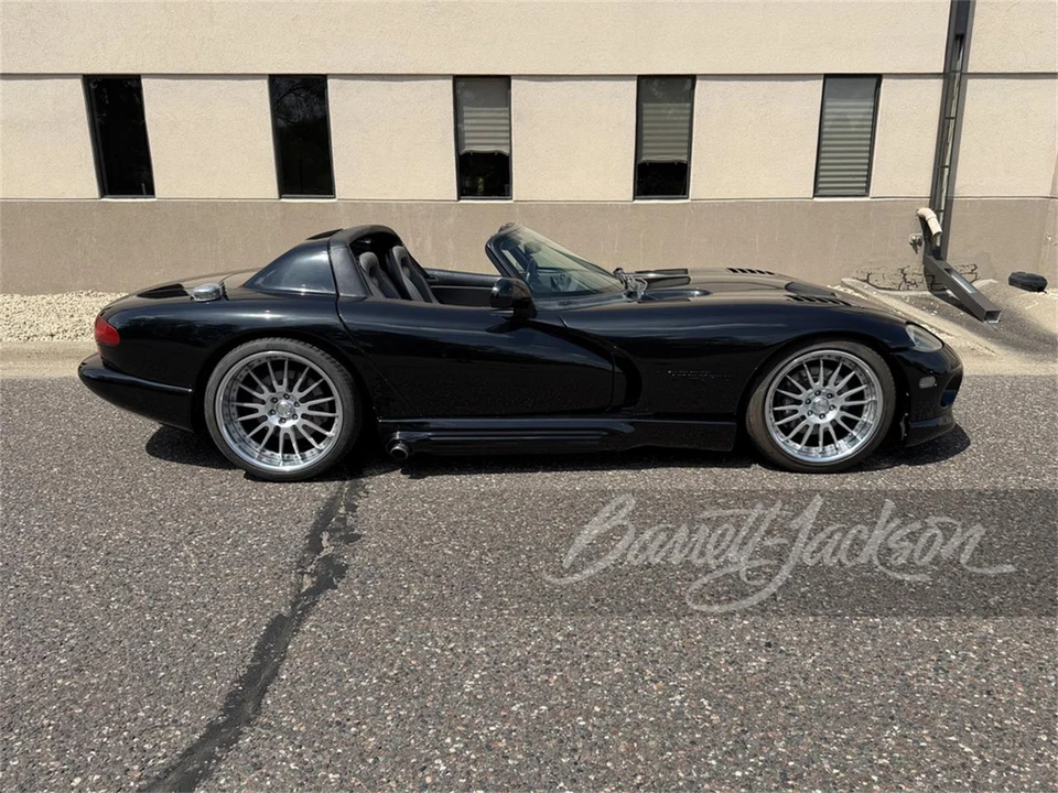 1994 Dodge Viper 1st Gen - Image 2 of 5
