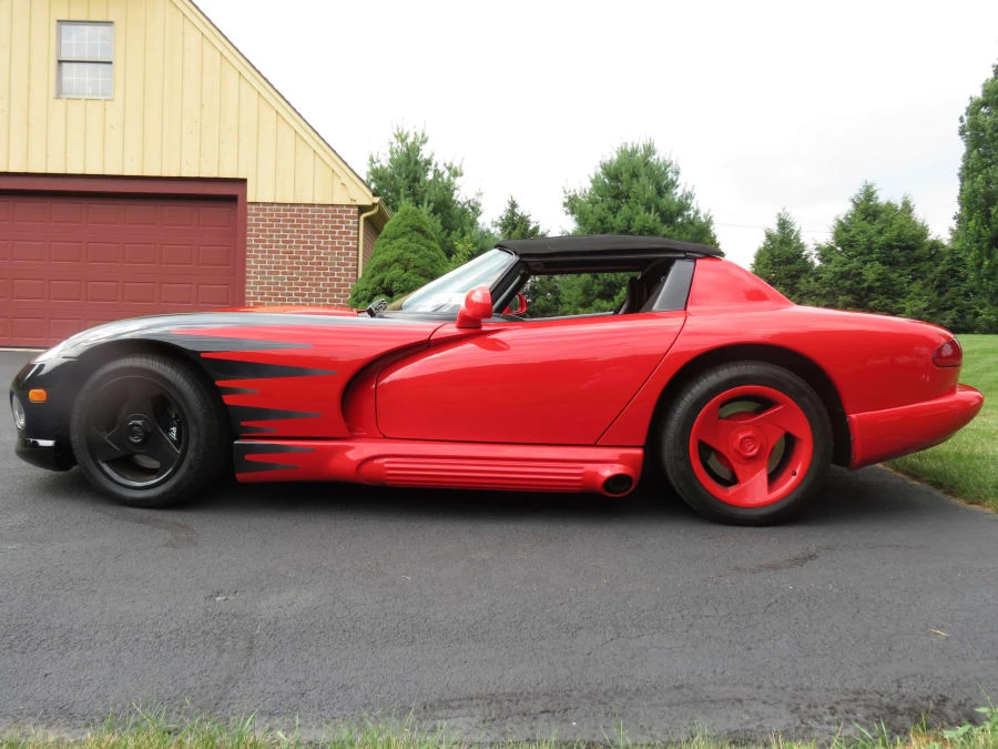 1994 Dodge Viper 1st Gen - Image 2 of 10