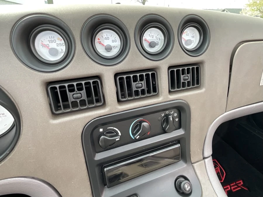 1994 Dodge Viper 1st Gen - Image 7 of 11