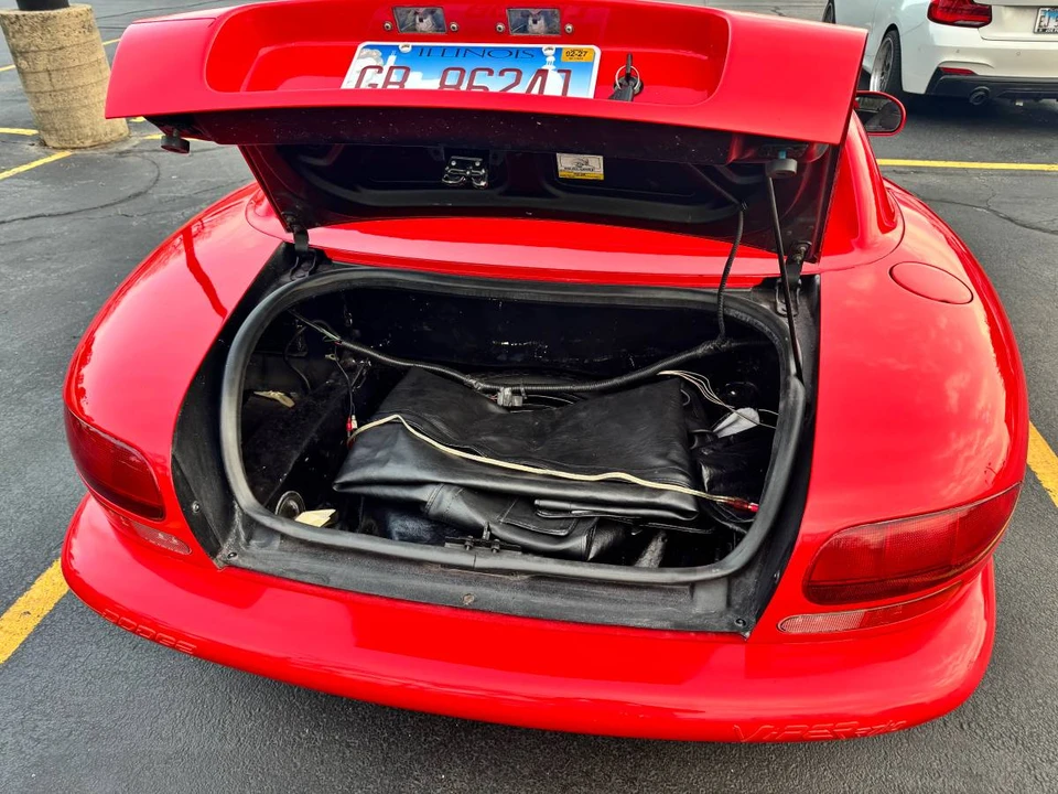 1994 Dodge Viper - Image 23 of 24