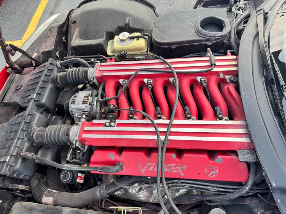 1994 Dodge Viper - Image 22 of 24
