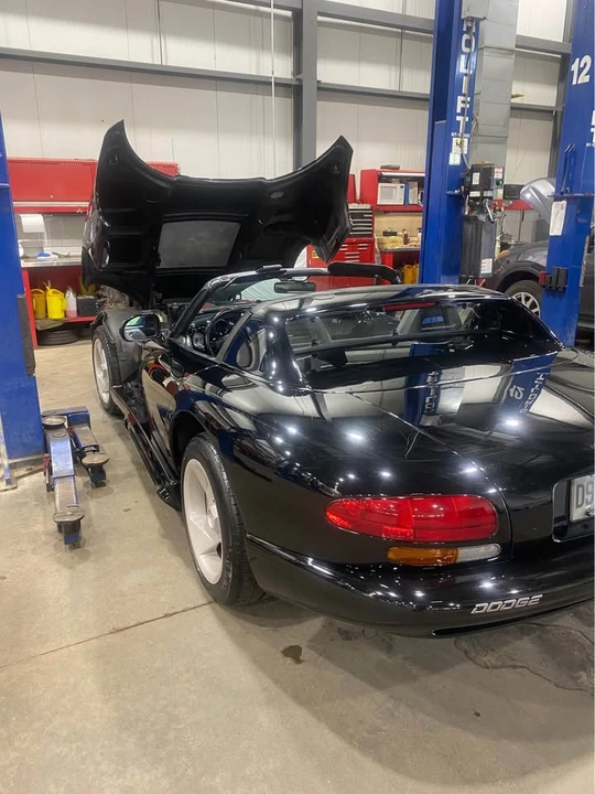 1994 Dodge Viper 1st Gen - Image 15 of 19