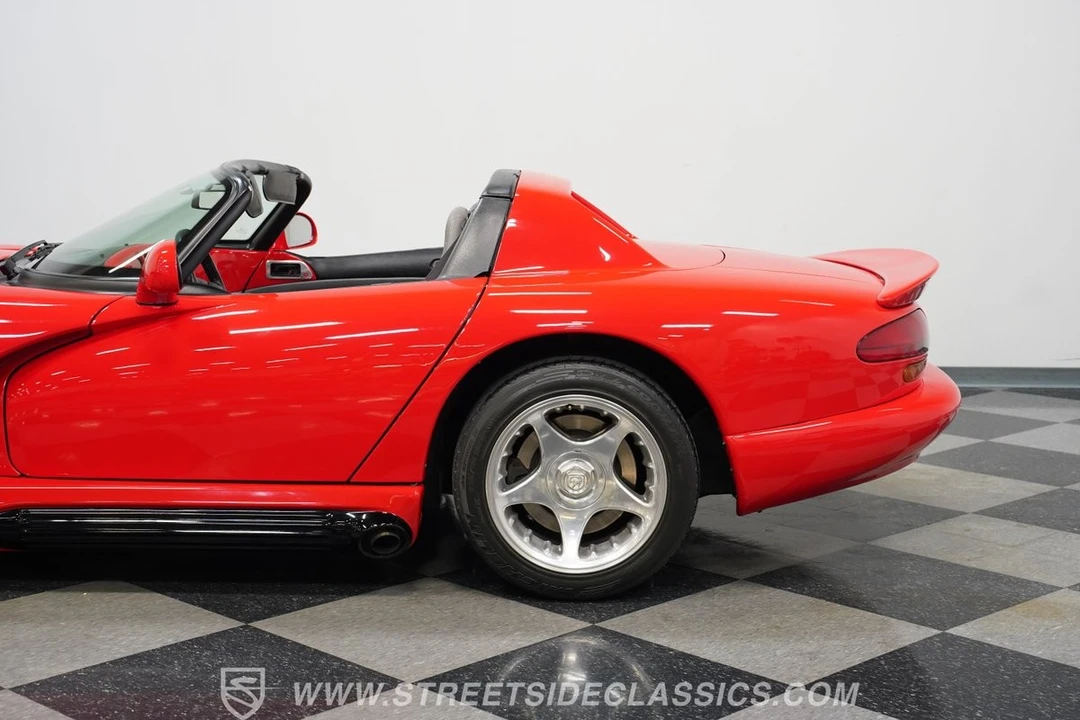 1994 Dodge Viper 1st Gen - Image 24 of 31