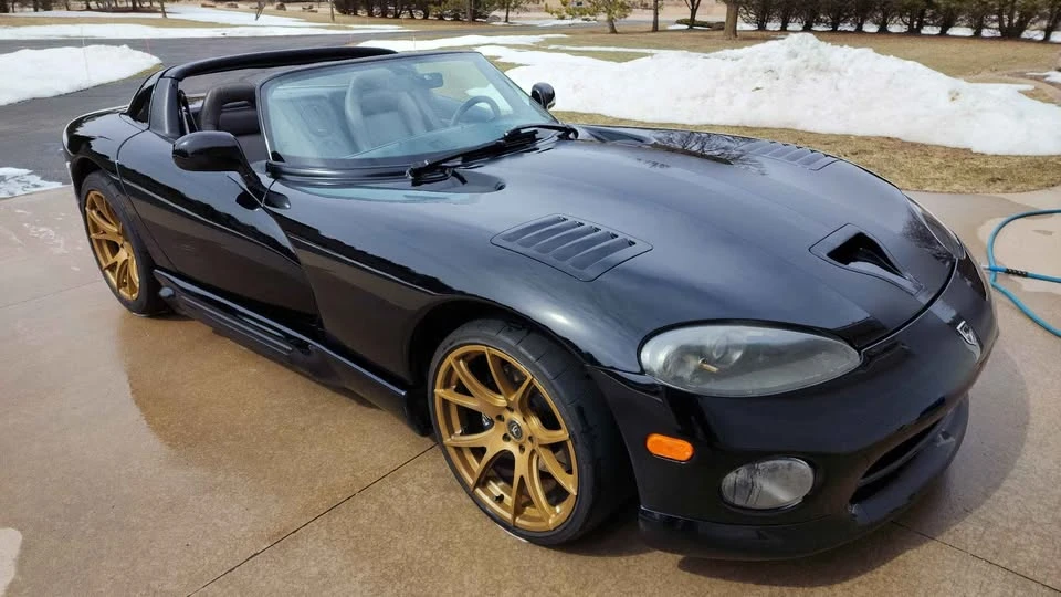 1994 Dodge Viper 1st Gen - Image 2 of 3