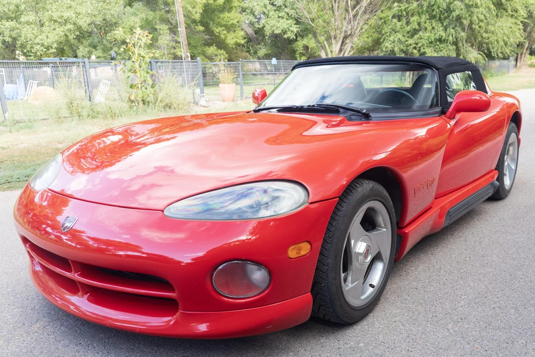 1994 Dodge Viper 1st Gen - Image 28 of 31