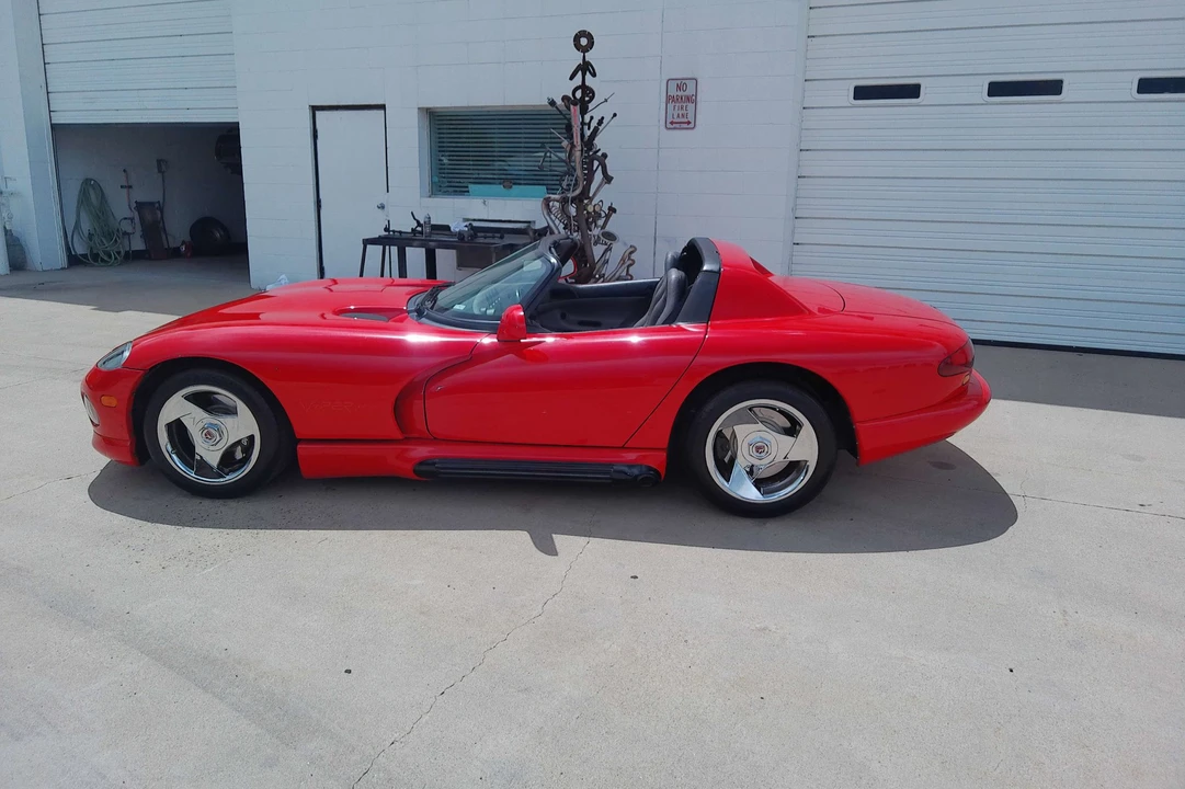 1994 Dodge Viper 1st Gen - Image 14 of 31