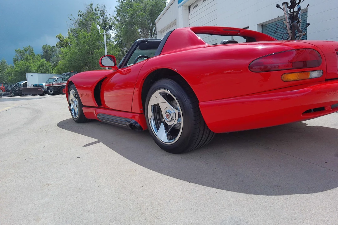 1994 Dodge Viper 1st Gen - Image 30 of 31