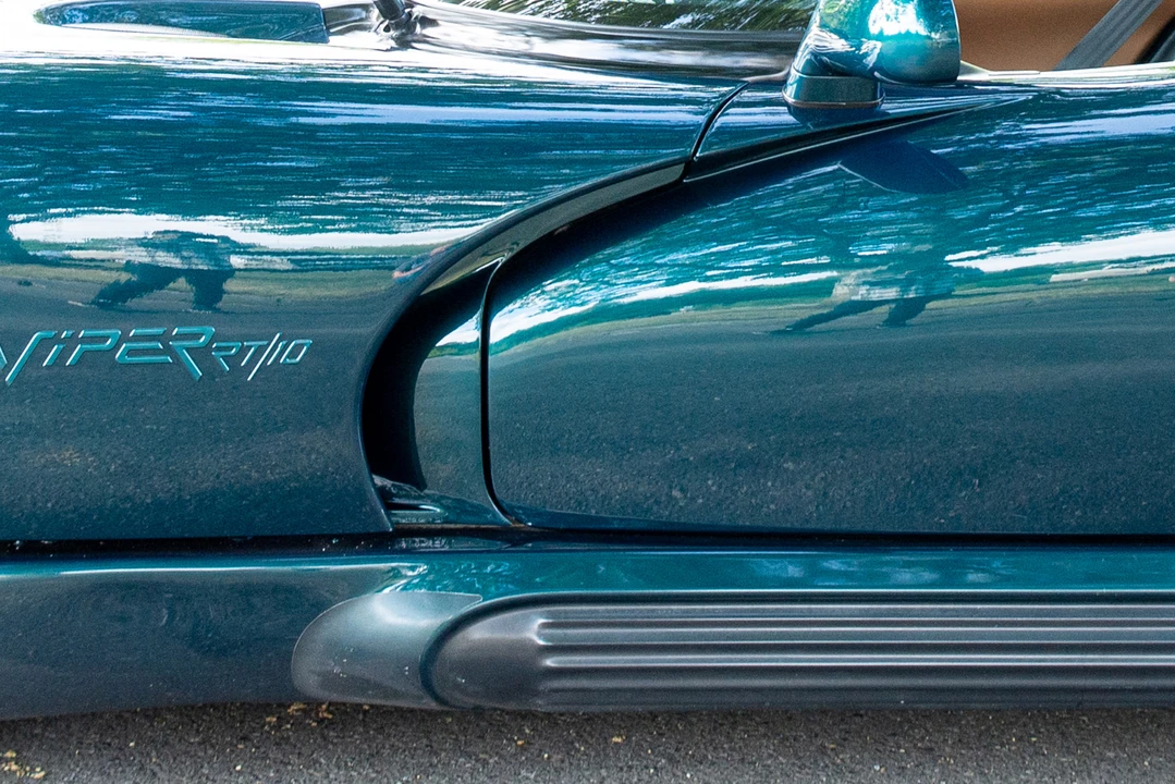 1994 Dodge Viper 1st Gen - Image 23 of 31