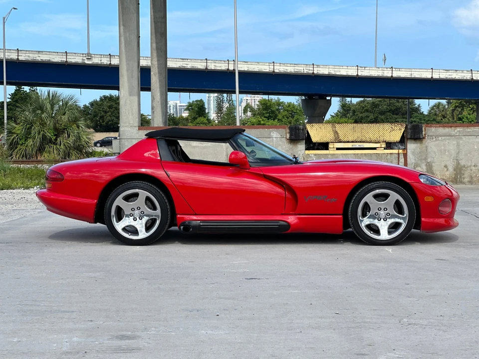 1994 Dodge Viper 1st Gen - Image 30 of 31