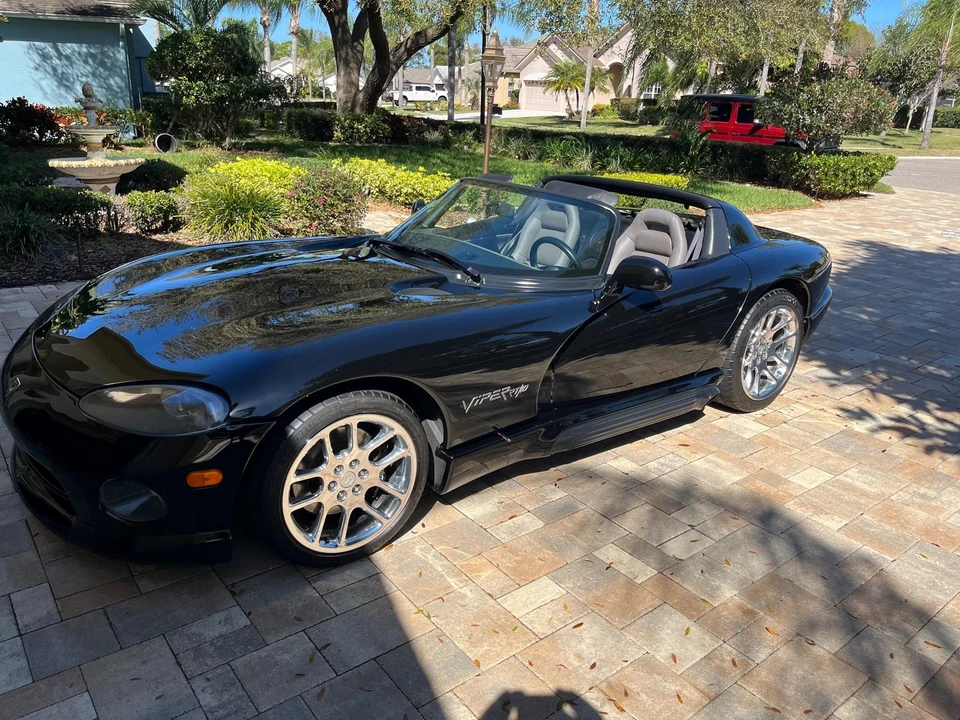 1994 Dodge Viper 1st Gen - Image 2 of 31