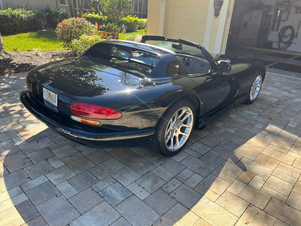 1994 Dodge Viper 1st Gen - Image 8 of 31