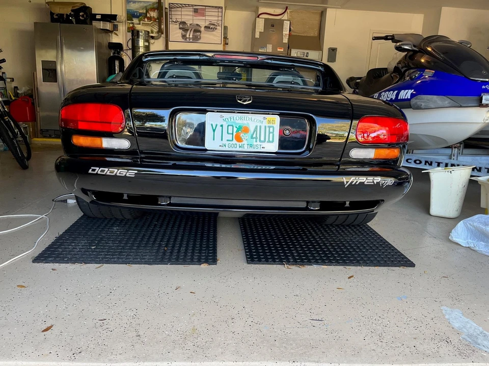 1994 Dodge Viper 1st Gen - Image 17 of 31