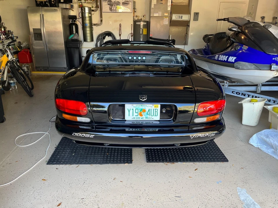 1994 Dodge Viper 1st Gen - Image 16 of 31