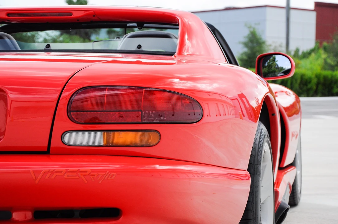 1994 Dodge Viper 1st Gen - Image 26 of 31