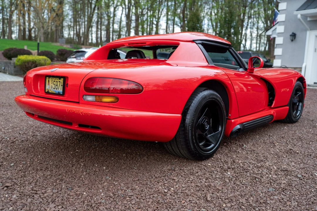 1994 Dodge Viper 1st Gen - Image 16 of 31
