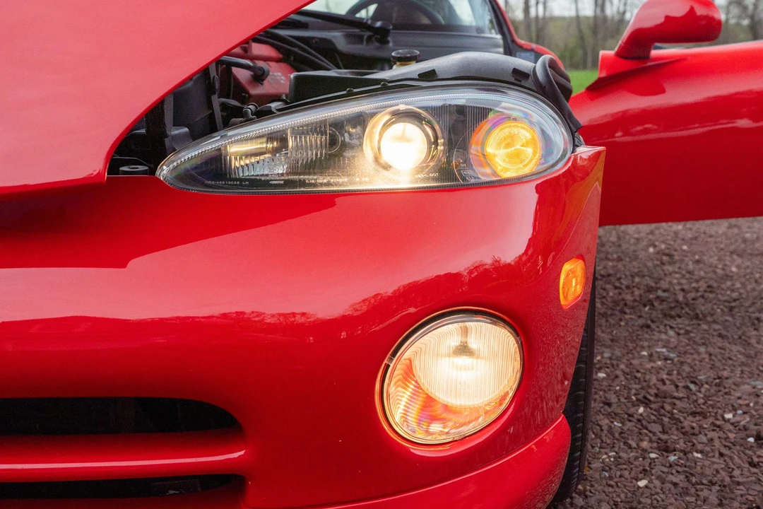 1994 Dodge Viper 1st Gen - Image 22 of 31