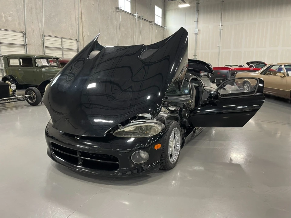 1994 Dodge Viper 1st Gen - Image 10 of 12