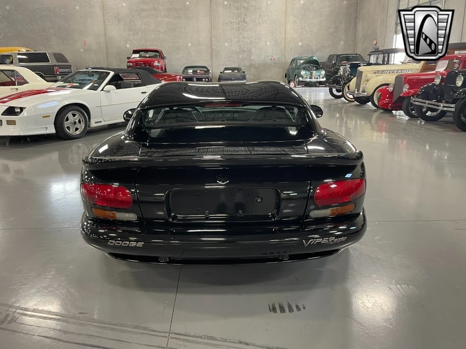1994 Dodge Viper 1st Gen - Image 5 of 12