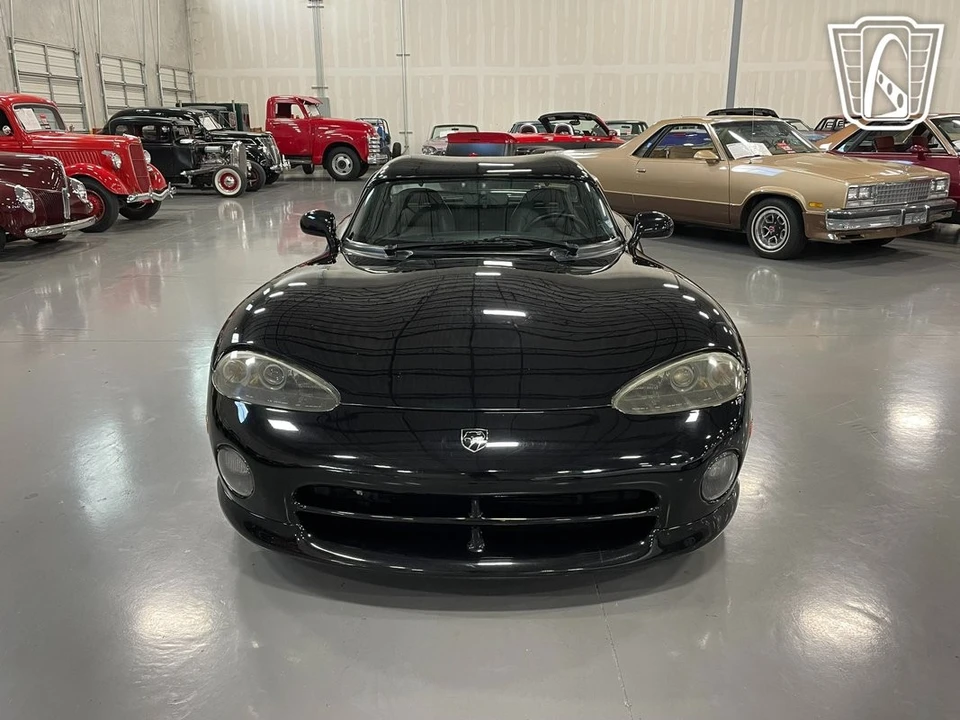 1994 Dodge Viper 1st Gen - Image 5 of 12