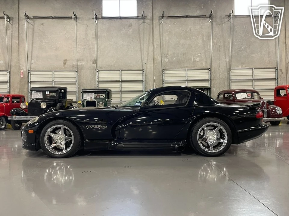 1994 Dodge Viper 1st Gen - Image 9 of 12