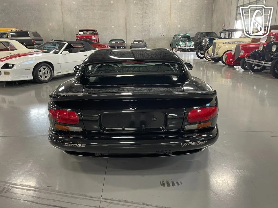 1994 Dodge Viper 1st Gen - Image 11 of 12
