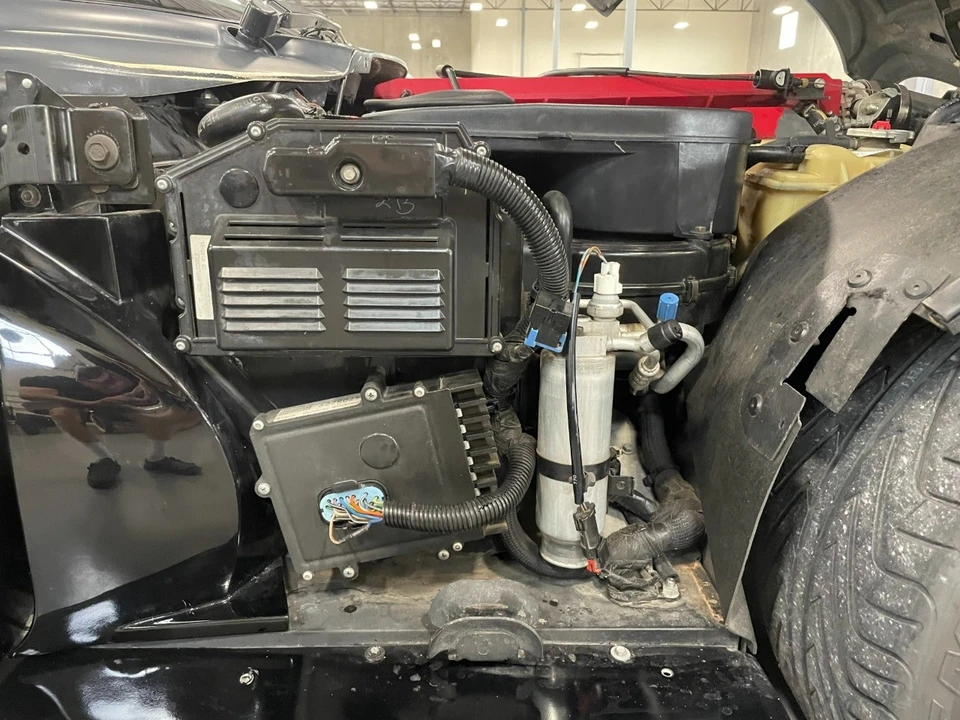 1994 Dodge Viper 1st Gen - Image 16 of 21