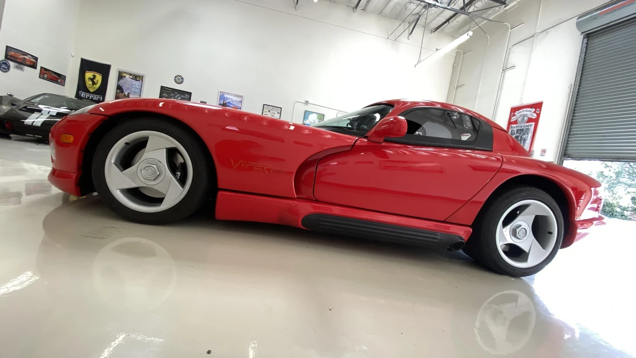 1994 Dodge Viper 1st Gen - Image 19 of 31