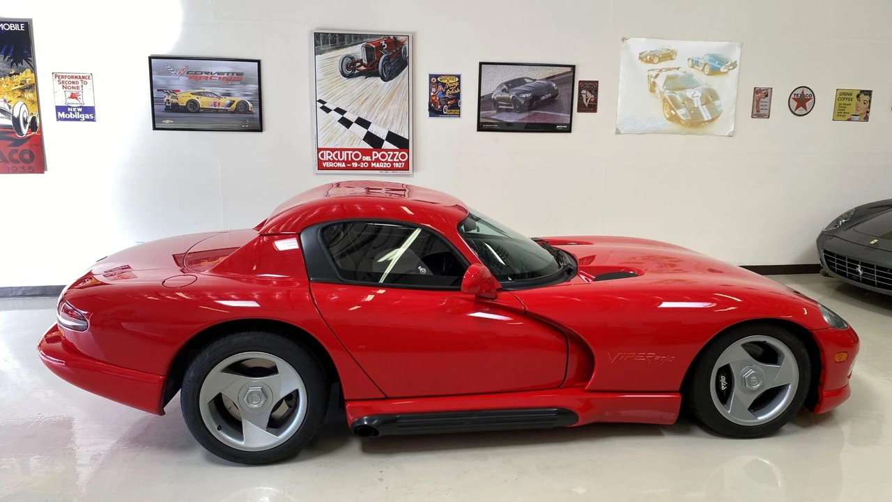 1994 Dodge Viper 1st Gen - Image 11 of 31
