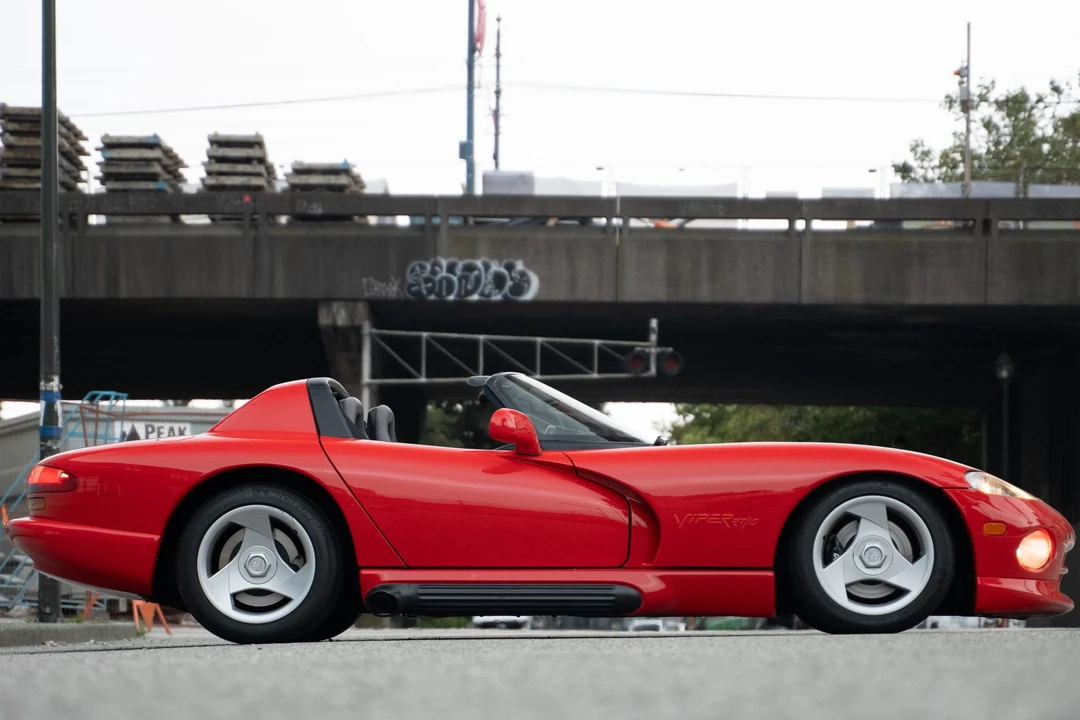 1994 Dodge Viper 1st Gen - Image 23 of 31
