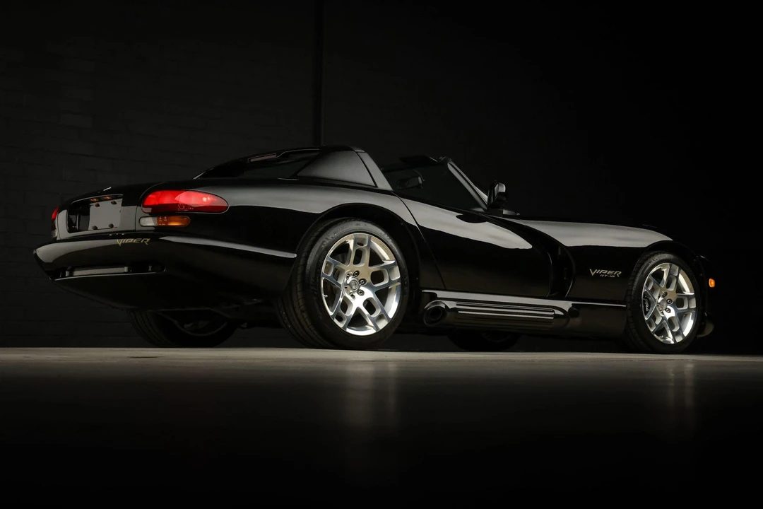1994 Dodge Viper 1st Gen - Image 15 of 31
