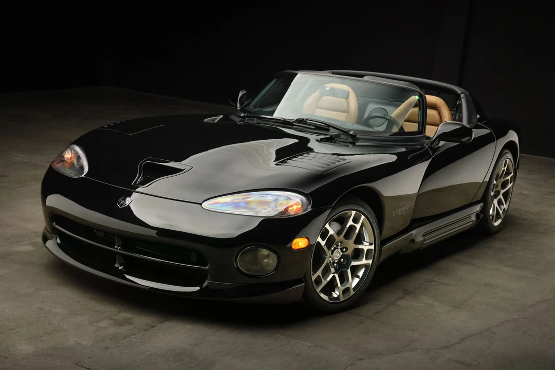 1994 Dodge Viper 1st Gen - Image 2 of 31
