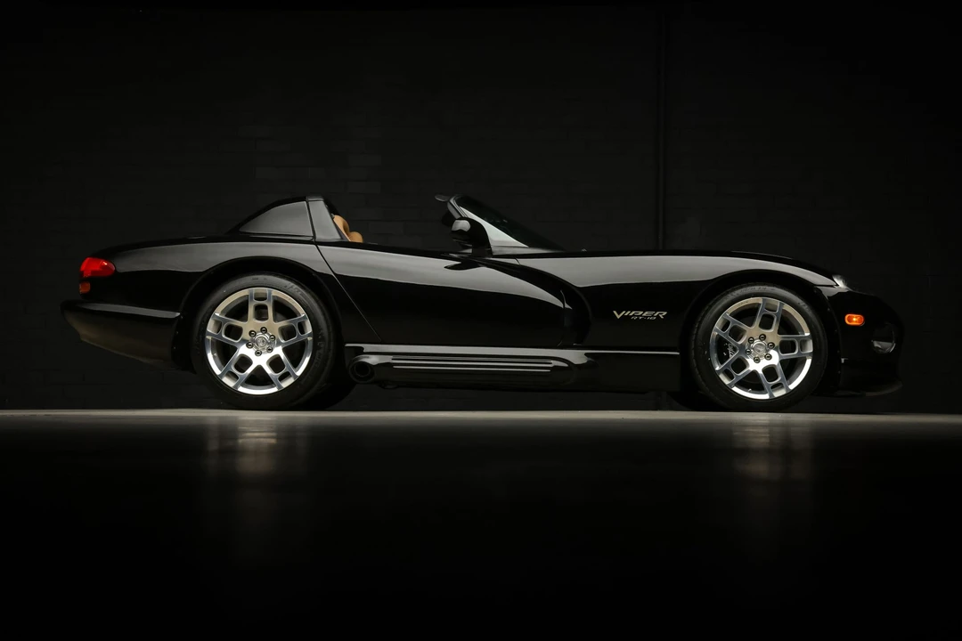1994 Dodge Viper 1st Gen - Image 13 of 31