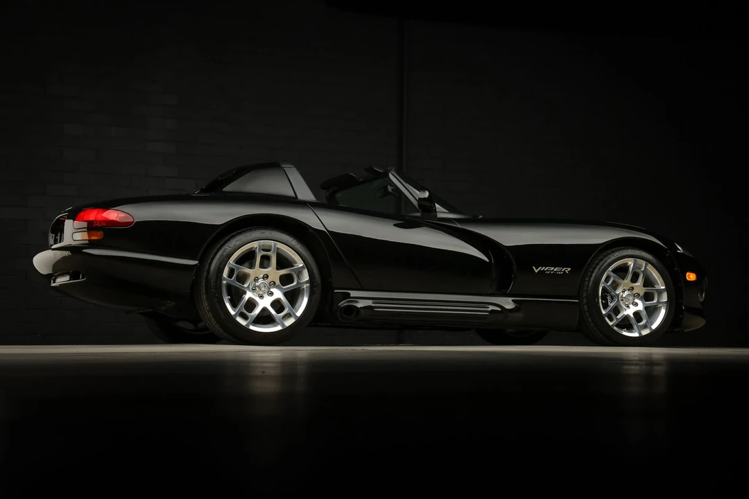 1994 Dodge Viper 1st Gen - Image 14 of 31