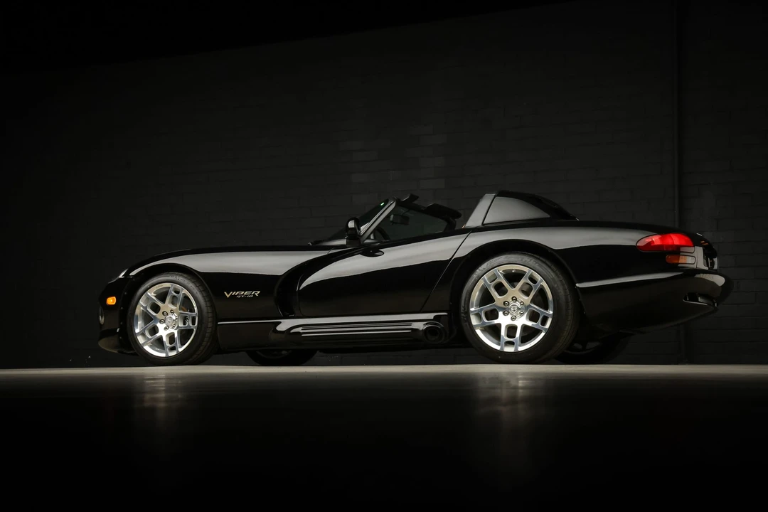1994 Dodge Viper 1st Gen - Image 25 of 31