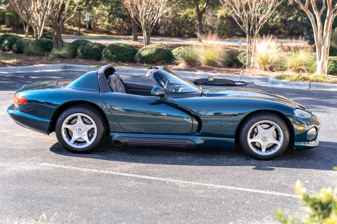 1994 Dodge Viper 1st Gen - Image 17 of 31