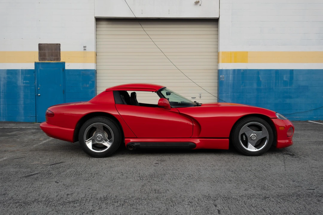 1994 Dodge Viper 1st Gen - Image 16 of 30