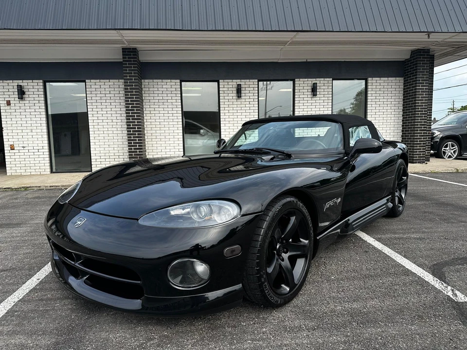 1994 Dodge Viper 1st Gen - Image 2 of 31