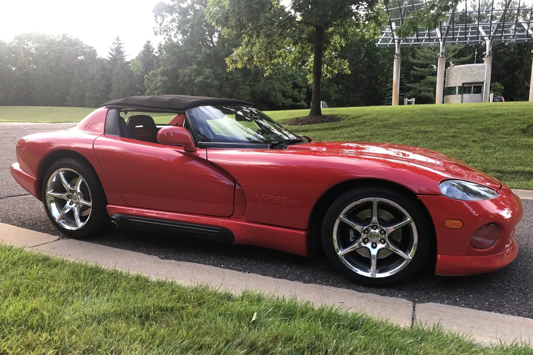1994 Dodge Viper 1st Gen - Image 27 of 31