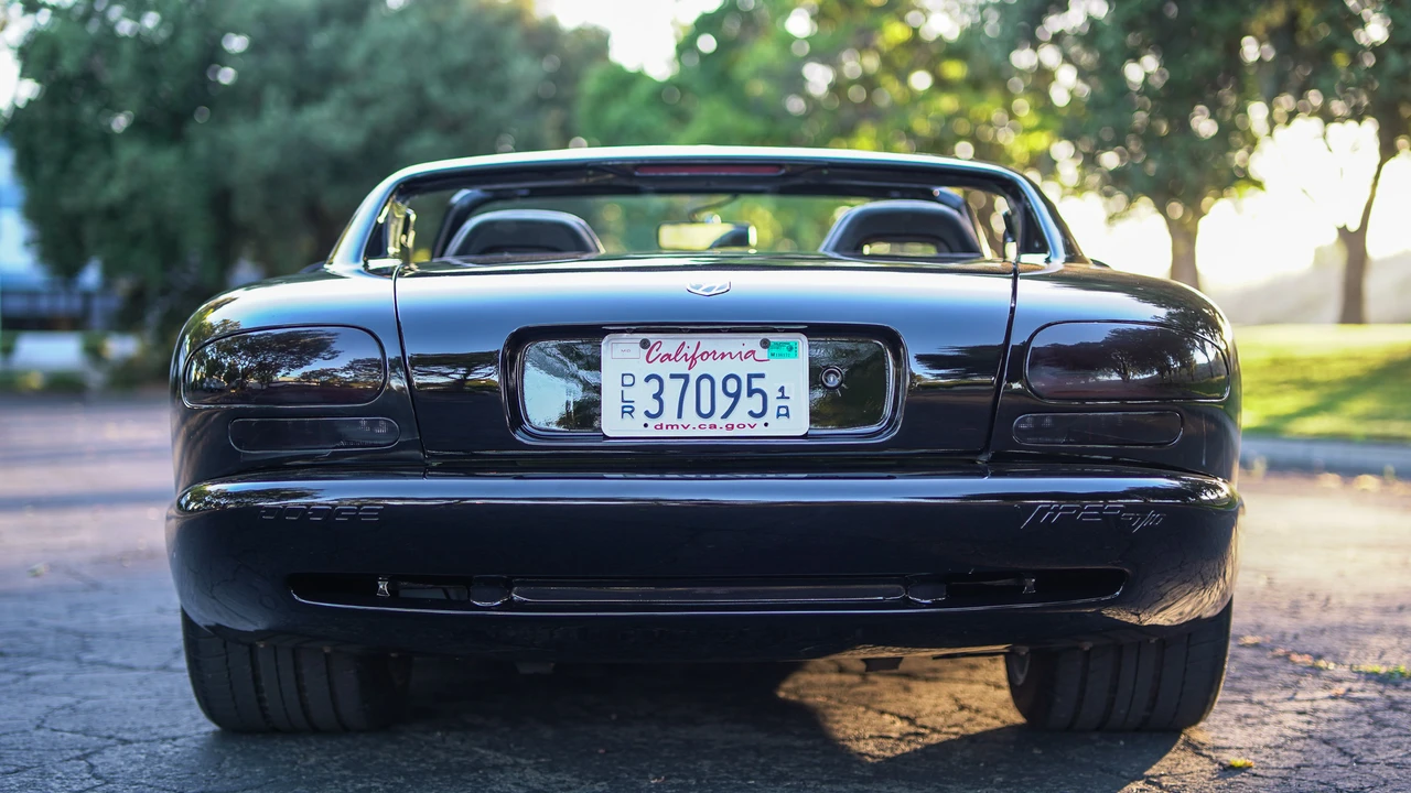 1994 Dodge Viper 1st Gen - Image 24 of 31