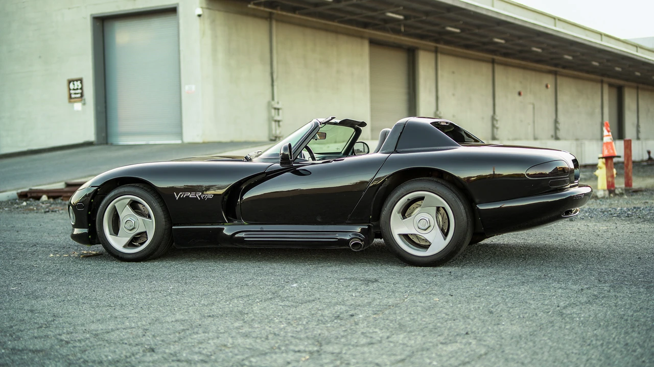 1994 Dodge Viper 1st Gen - Image 15 of 31