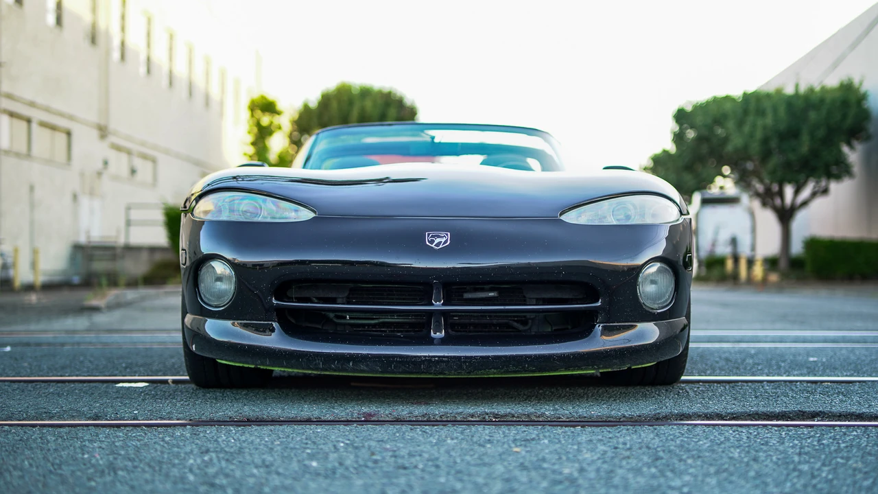 1994 Dodge Viper 1st Gen - Image 3 of 31