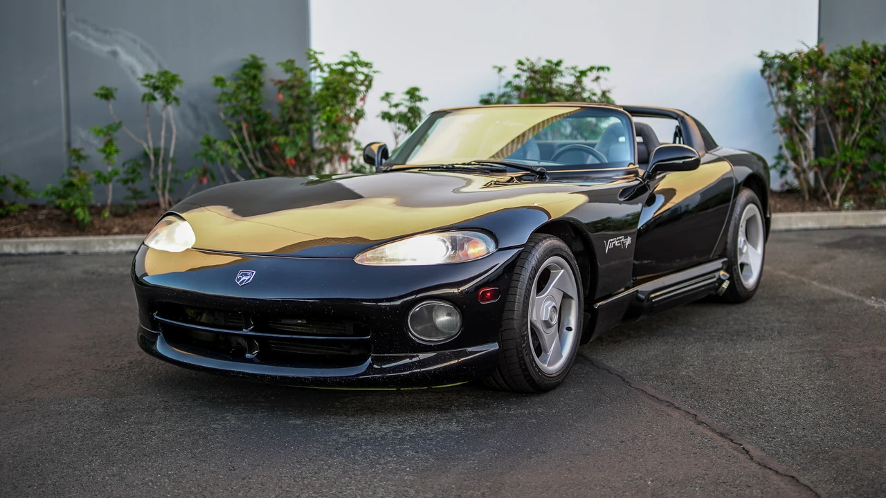 1994 Dodge Viper 1st Gen - Image 5 of 31