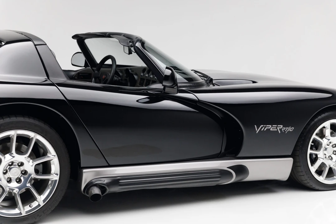 1994 Dodge Viper 1st Gen - Image 23 of 31