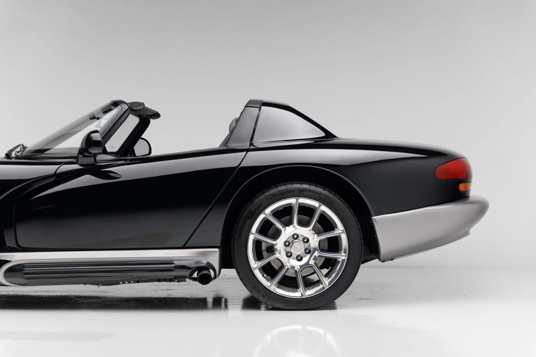 1994 Dodge Viper 1st Gen - Image 13 of 31