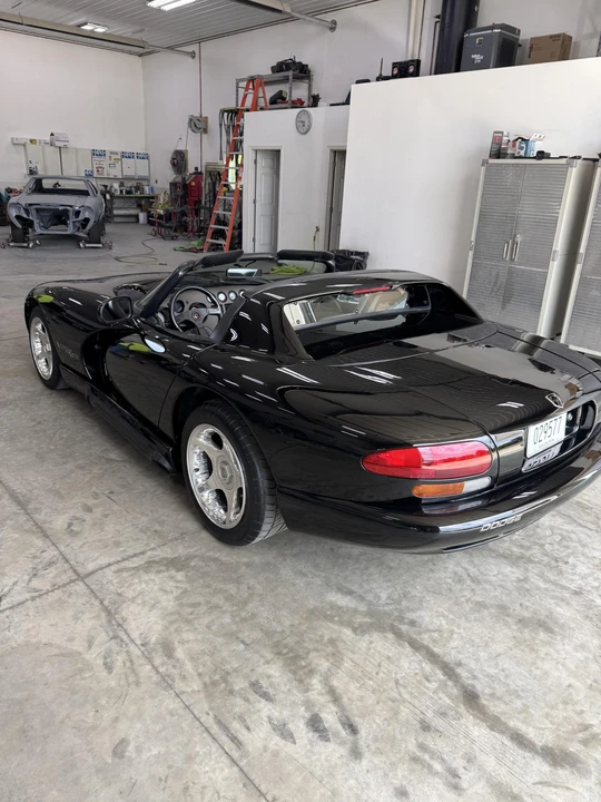 1994 Dodge Viper 1st Gen - Image 15 of 31