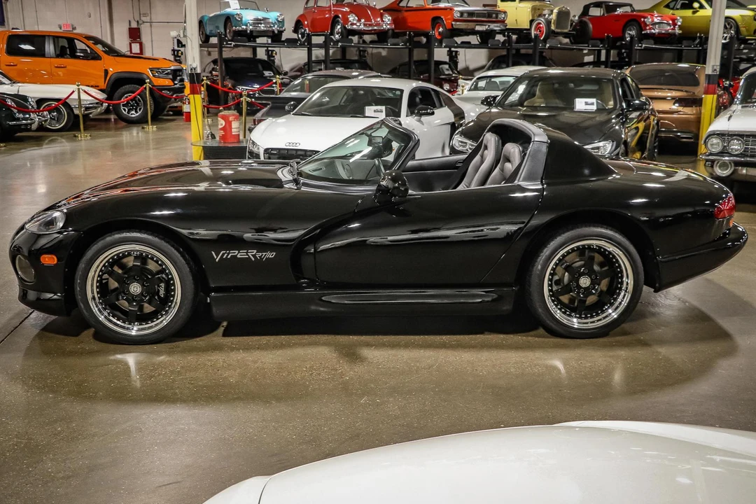 1994 Dodge Viper 1st Gen - Image 27 of 31